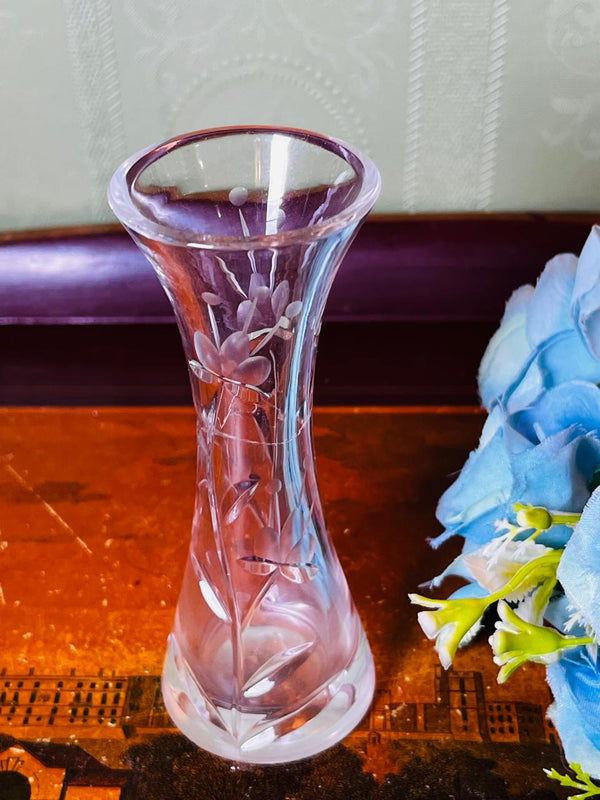 Clear Crystal Floral-Cut Bud Vase – 12 cm