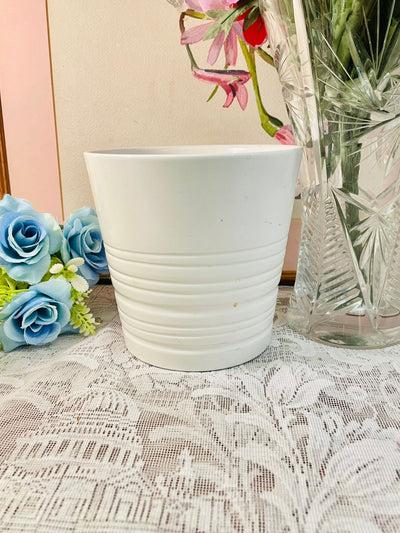 Vintage White Ribbed Ceramic Planter Pot – 6 Inch