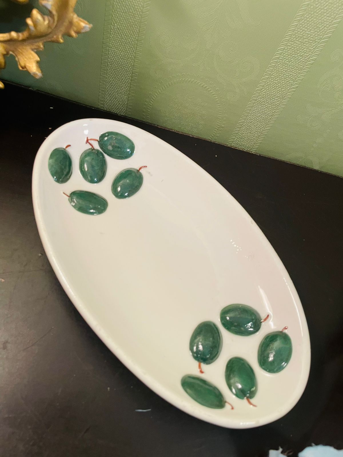 L’Oasi Capri Ceramic Olive Serving Platter 8 Inch