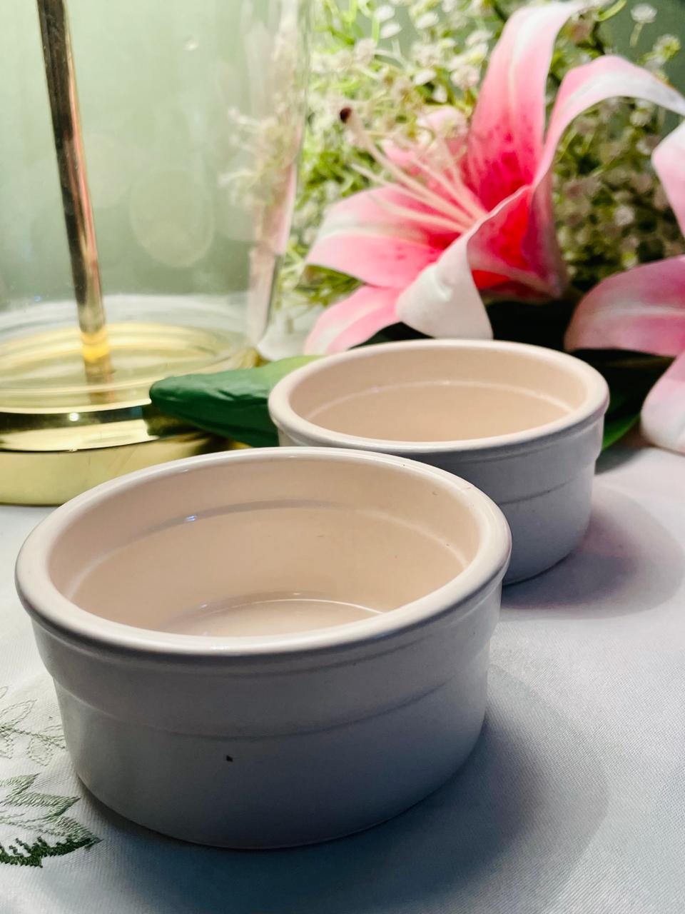 Set of 2 German Stoneware Ramekin Bowls – Cream & Dark Brown, Approx. 9 cm