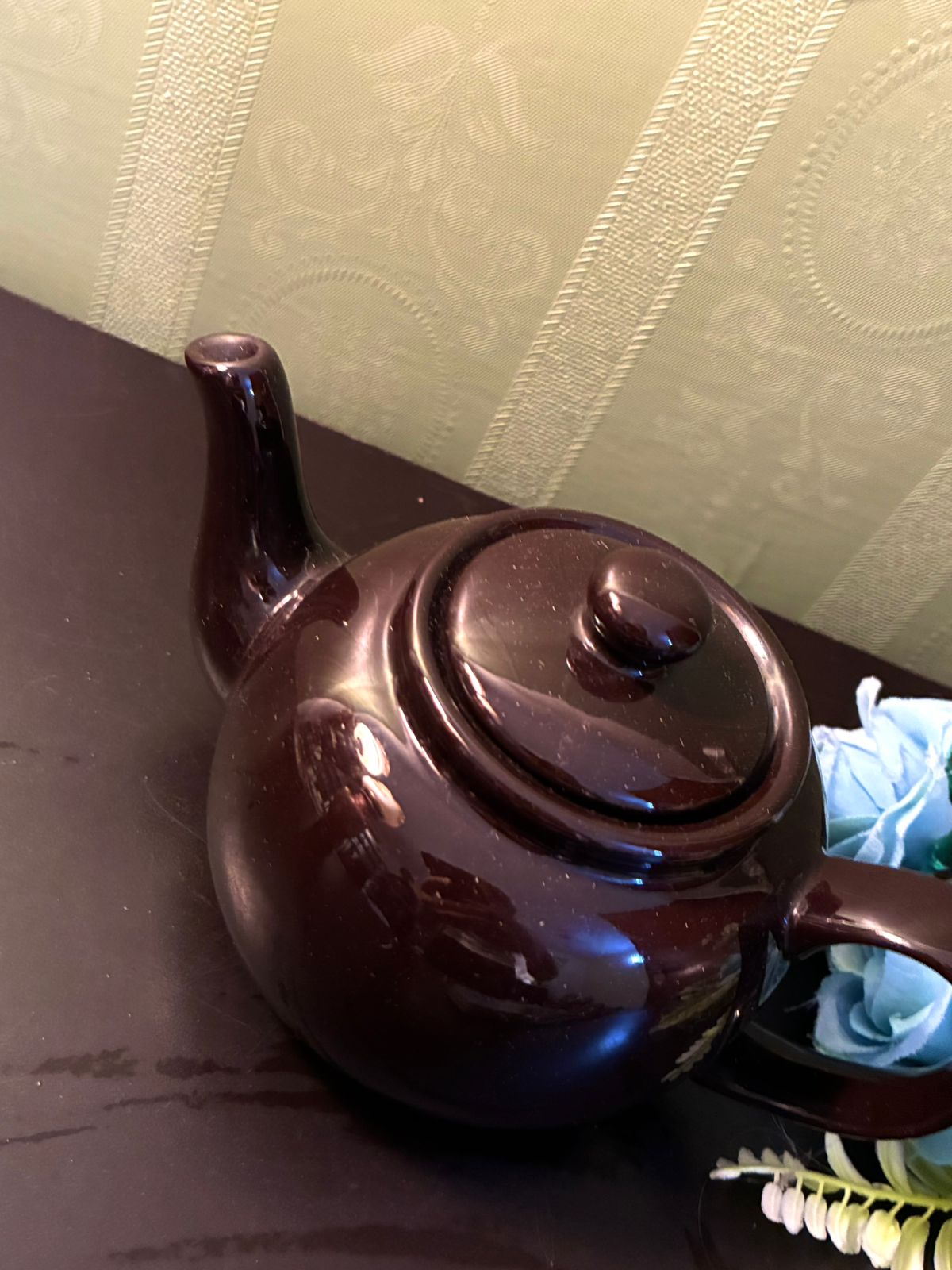 Vintage Brown Ceramic Teapot Classic Glossy Tea Pot