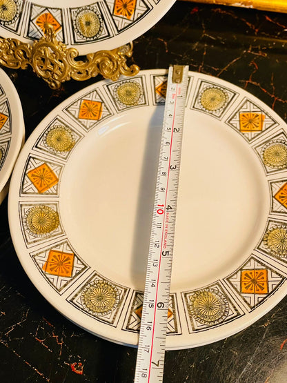 18 pcs Staffordshire Geometric Tea Set – Made in England