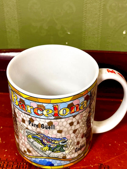 Barcelona Parc Güell Colón Colourful Souvenir Mug