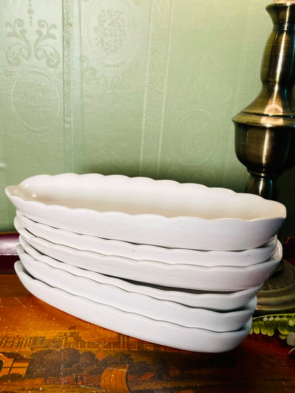 White Oven-Safe Oval Baking Dishes – 6 Pieces, 23 cm