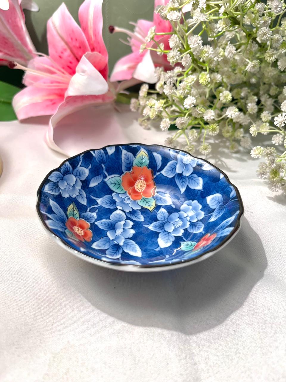 Blue Floral Porcelain Bowl with Red Flowers – 11 cm