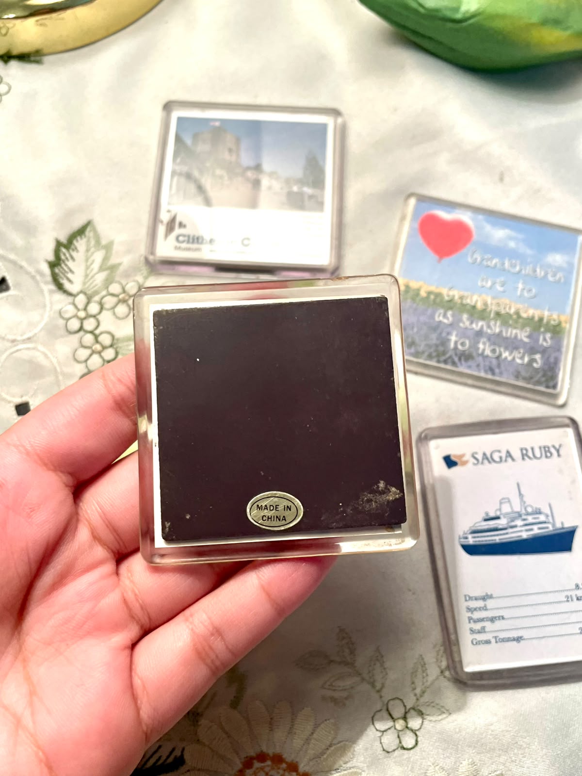 Vintage Travel & Quote Fridge Magnets – 5 Piece Set