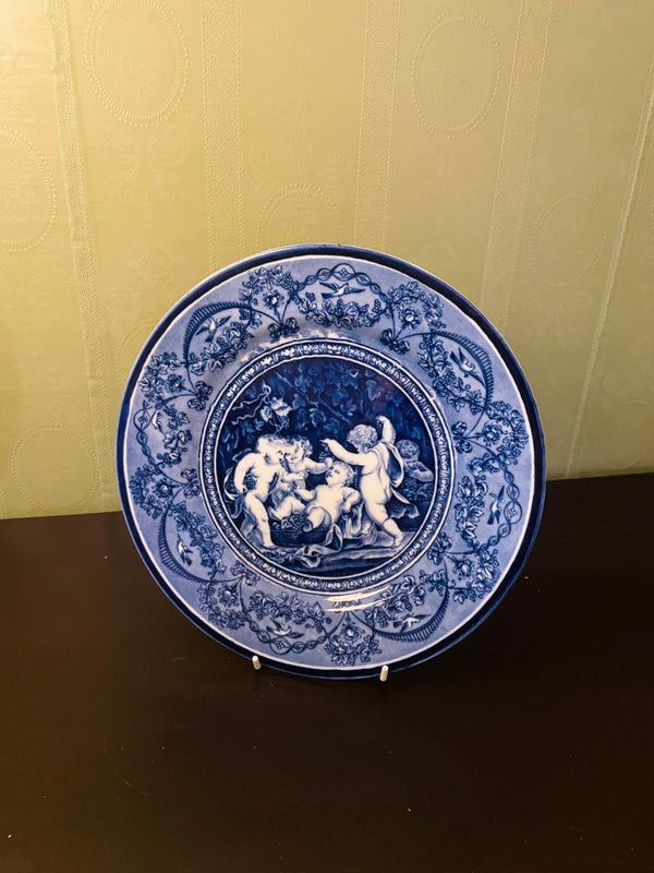Vintage Spanish Blue White Cherub Decorative Plate 10 Inch