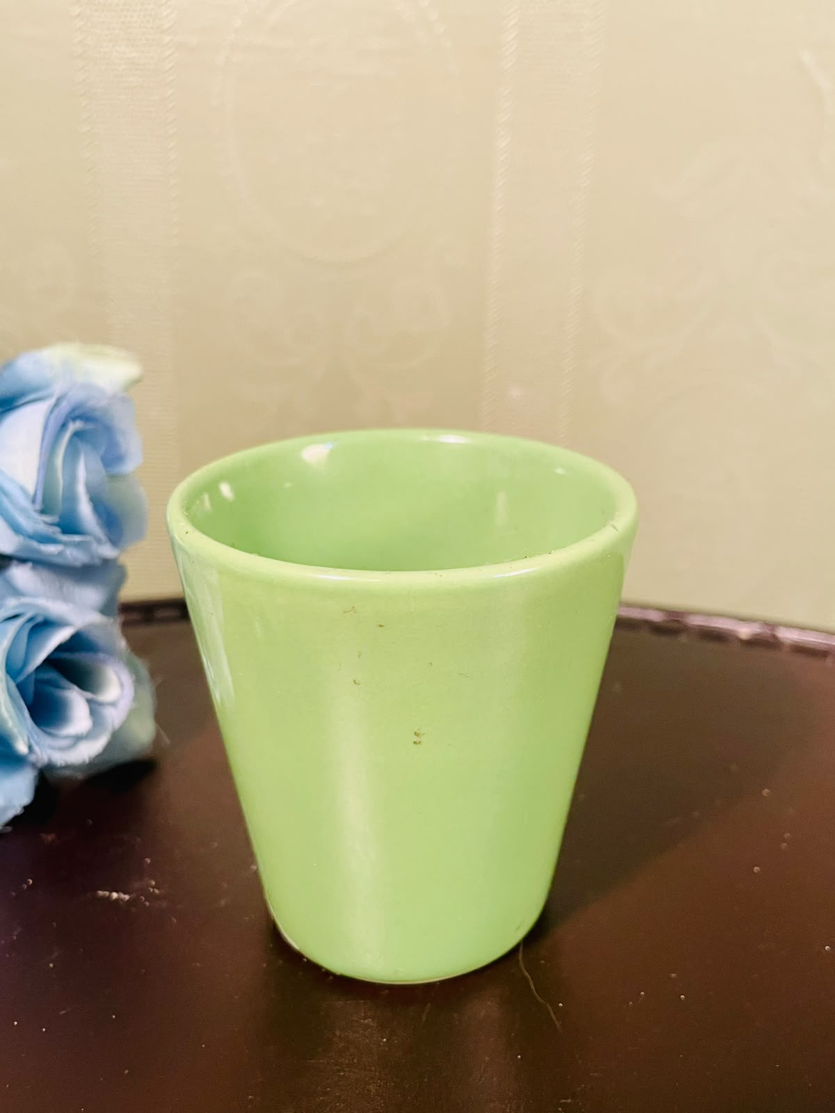 Lime Green Ceramic Mini Planter – Glossy 3 Inch Pot