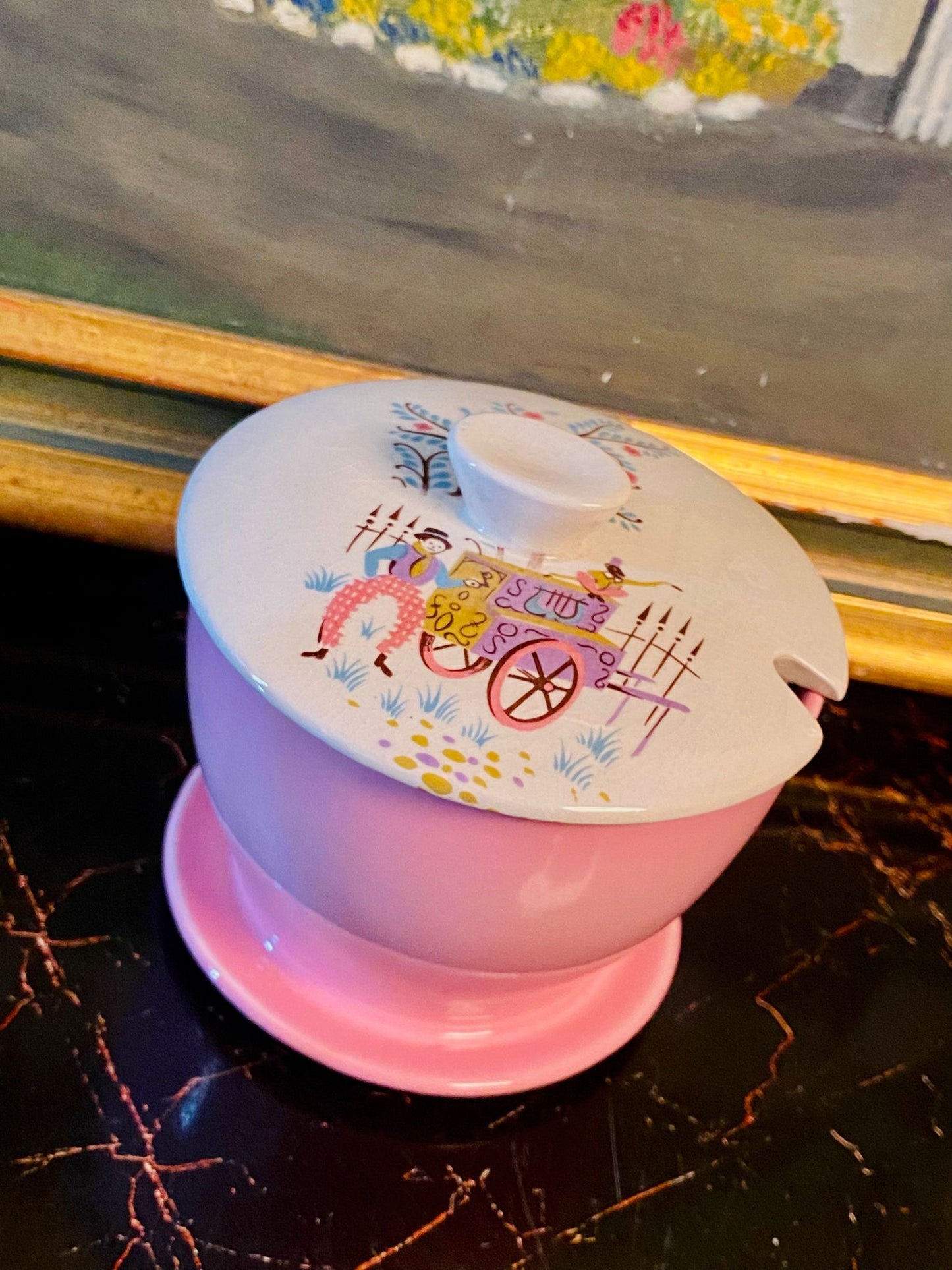 Mid-Century English Pink Ceramic Sugar Bowl with Lid – Street Musician Design