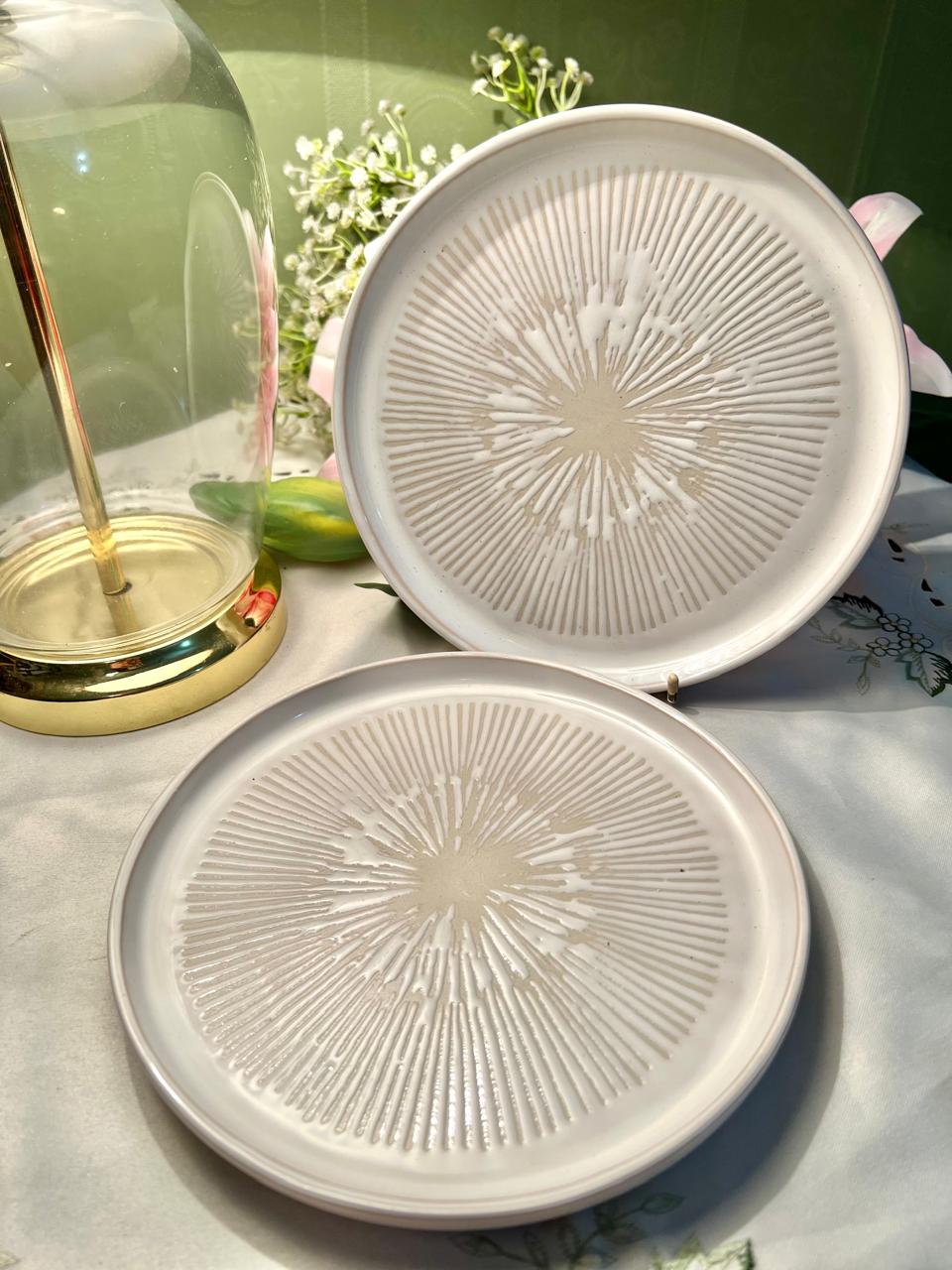 White Textured Ceramic Plates – 2 Piece Set, 8 Inch