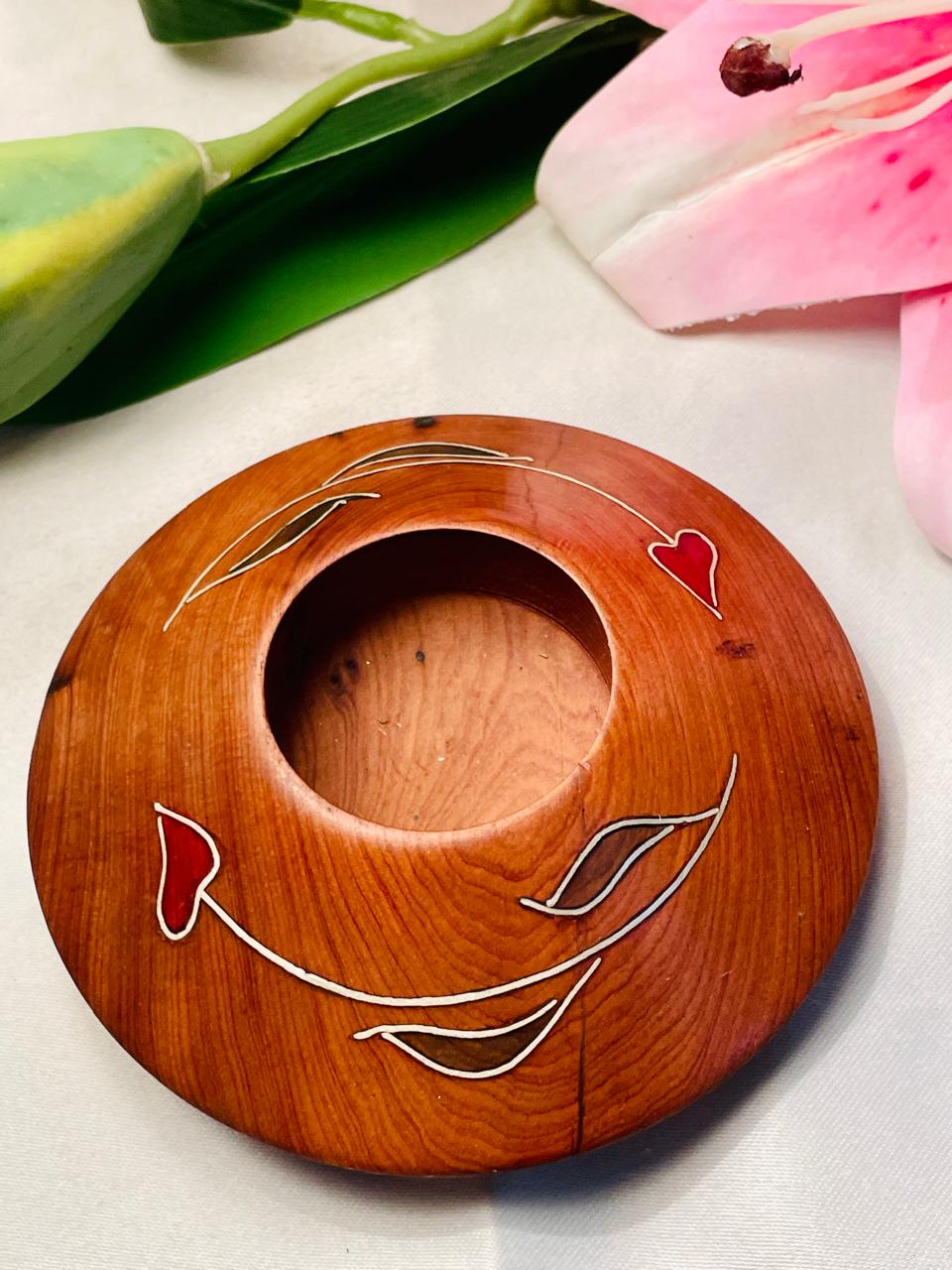 Decorative Wooden with Heart & Leaf Inlay Candle Holder 10 cm