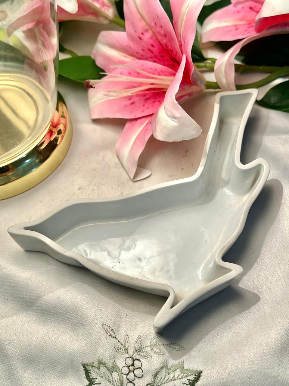 Beatrice White Porcelain Bird-Shaped Dish Approx. 20 cm