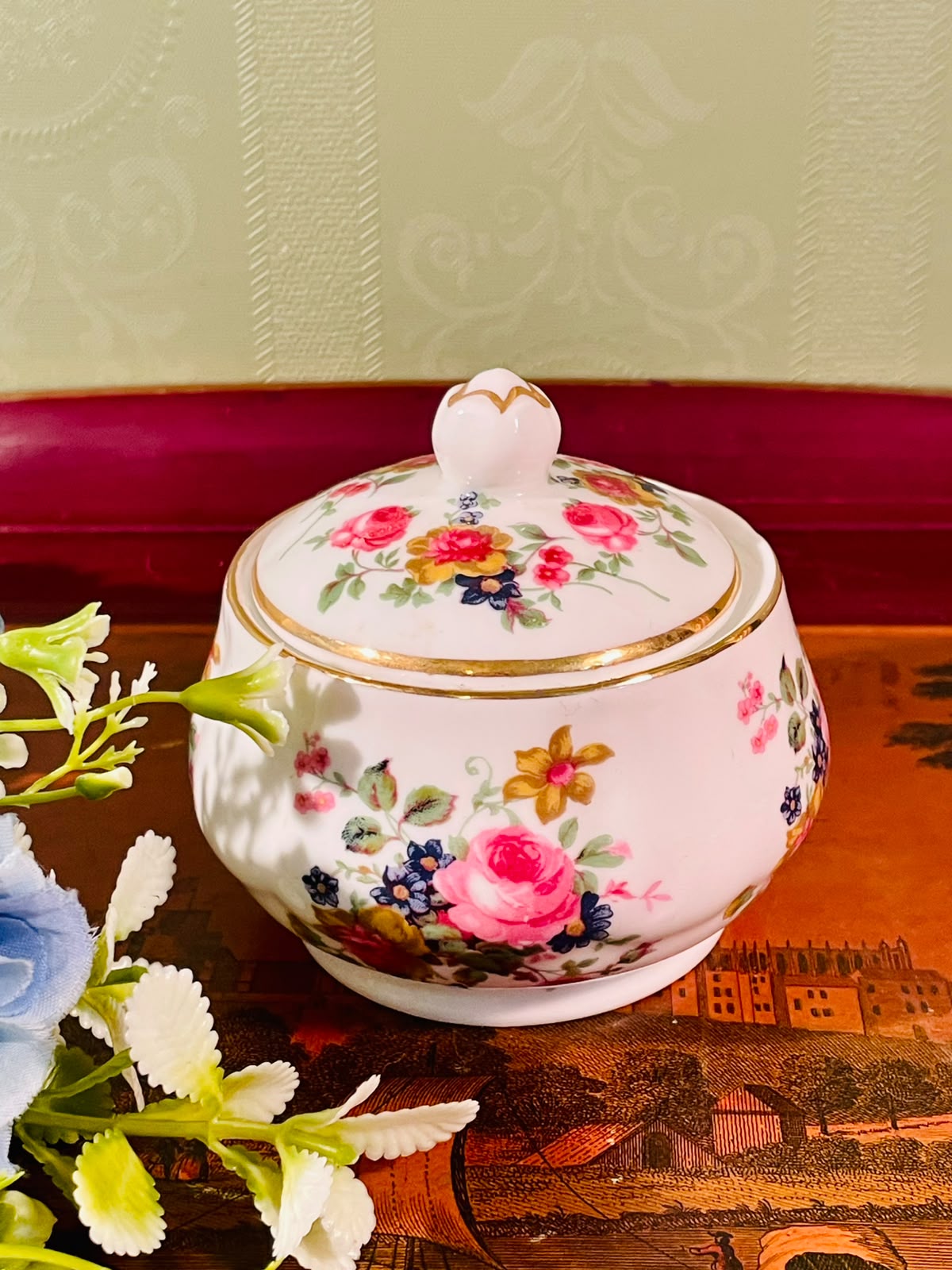 Floral Ceramic Sugar Bowl with Lid – 4 Inch