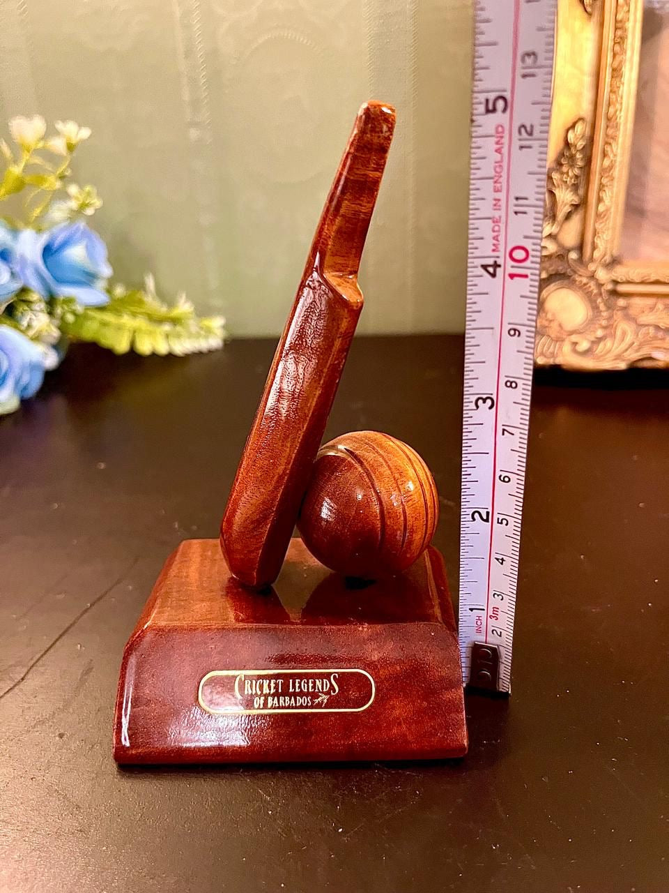 Vintage Wooden Cricket Bat Ball Trophy 5 Inch