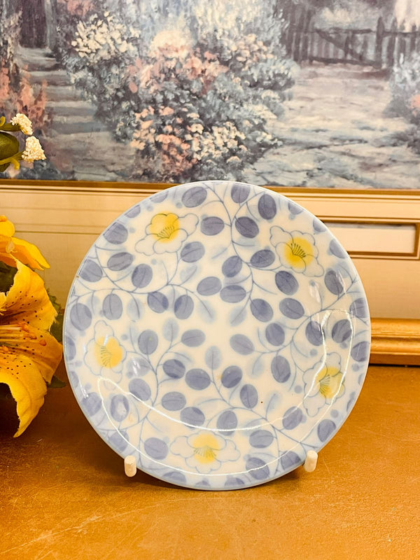 4 inches Vintage Blue Floral Porcelain Trinket Dish Cottage Decor