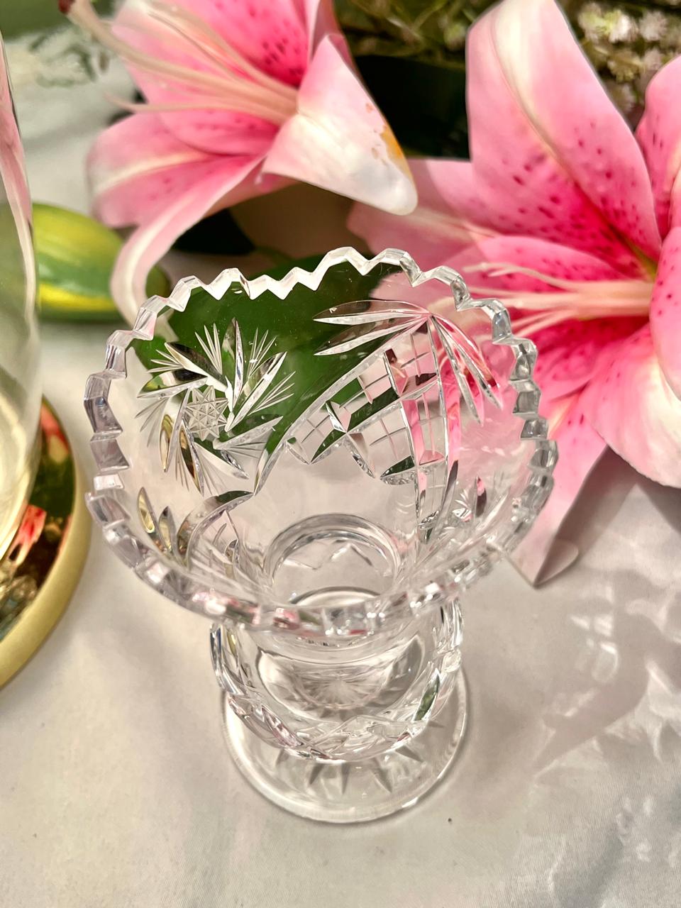 Vintage Clear Crystal Footed Vase – Approx. 4.5 Inch