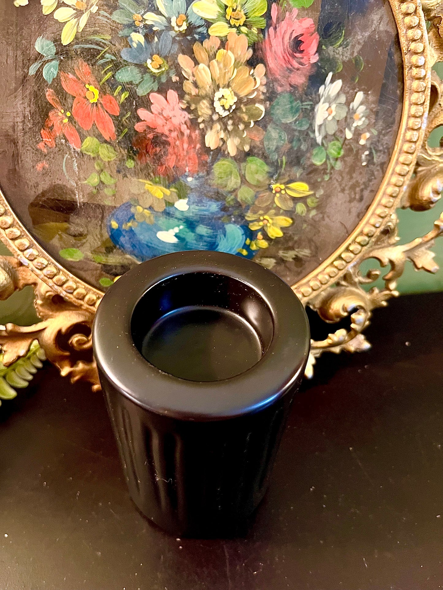 Black Ribbed Ceramic Tealight Candle Holder