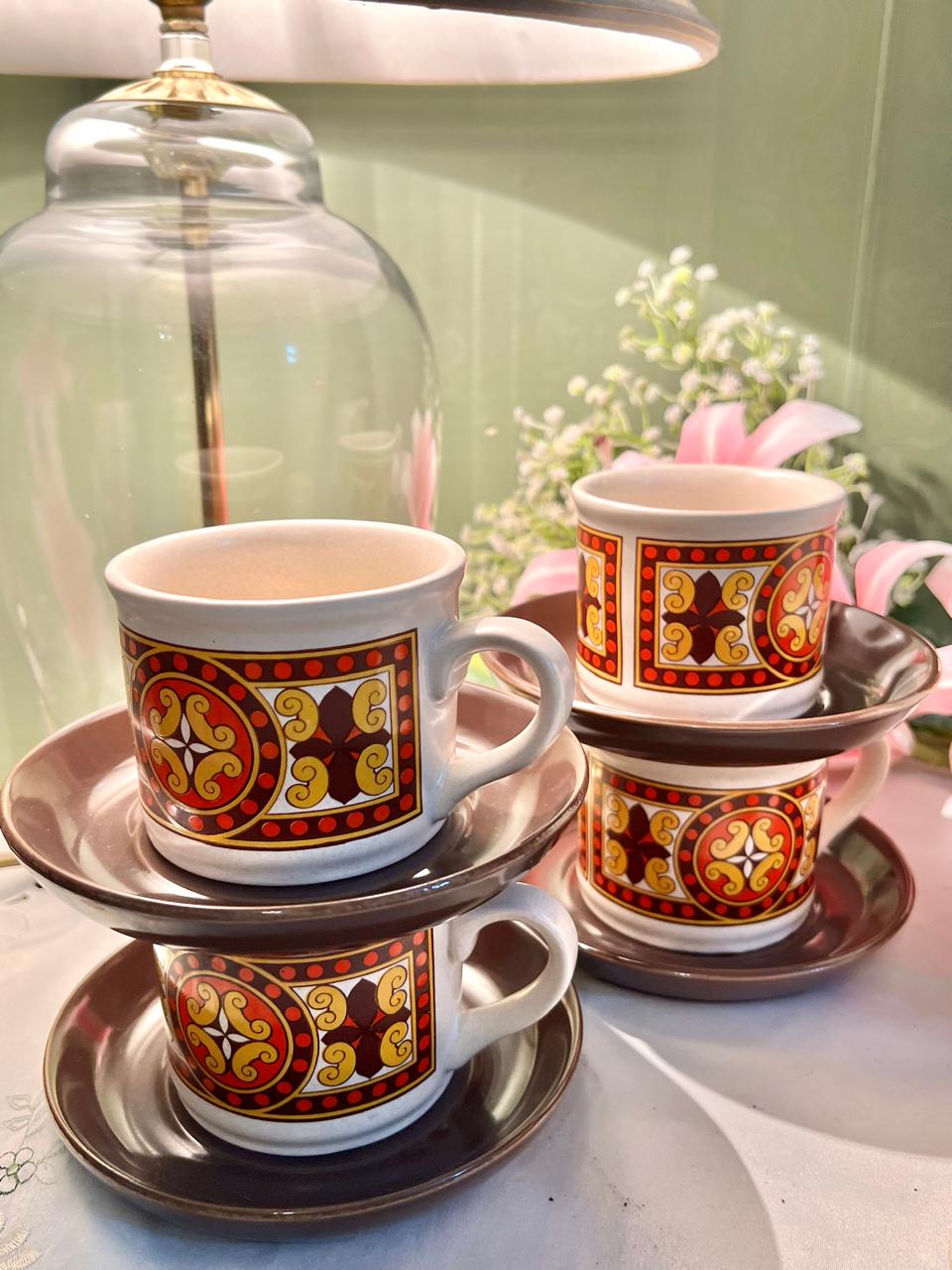 Vintage Badler England Coffee Set – Retro 1970s Geometric Pattern, 4 Cups & Saucers with Coffee Pot and Creamer