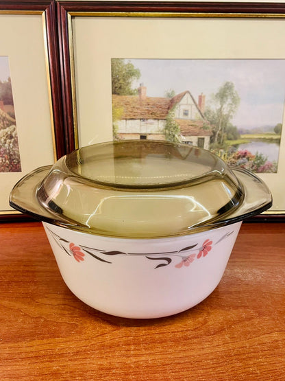 Pyrex Pink Floral Casserole Dish with Lid – Large 24cm – Oven Safe Cookware