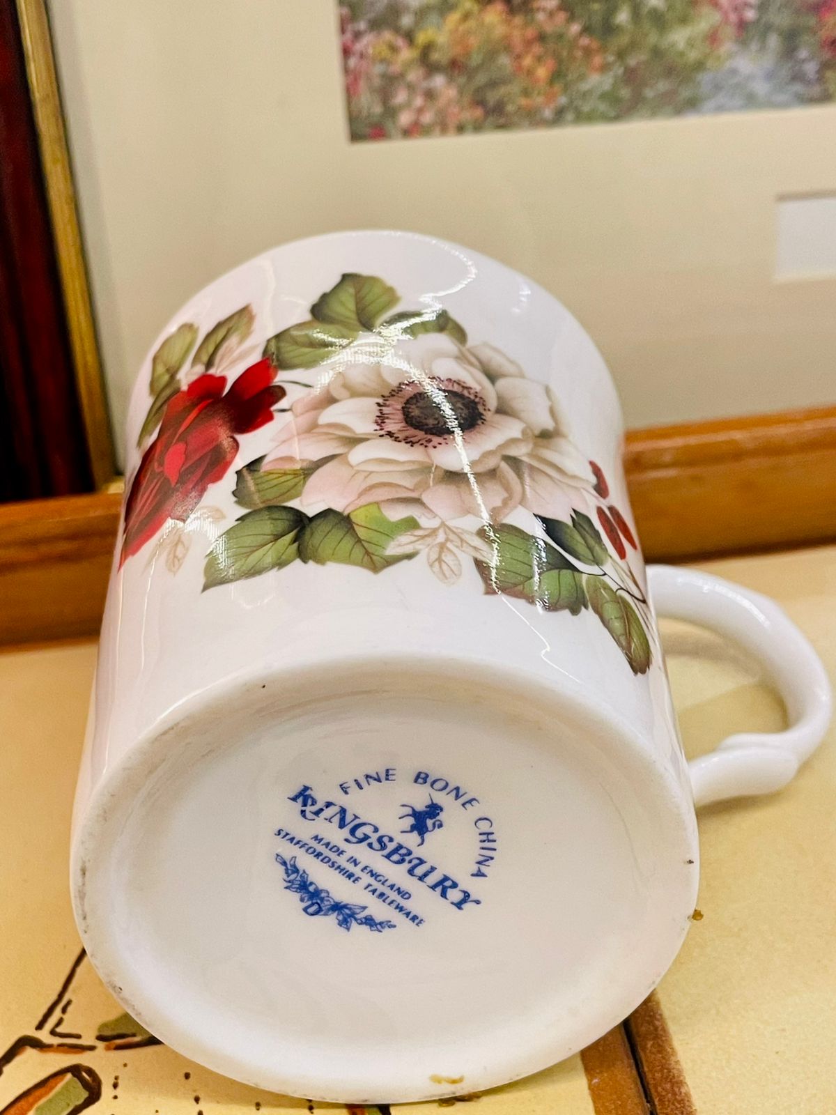 Kingsbury Fine Bone China Floral Mug – Made in England