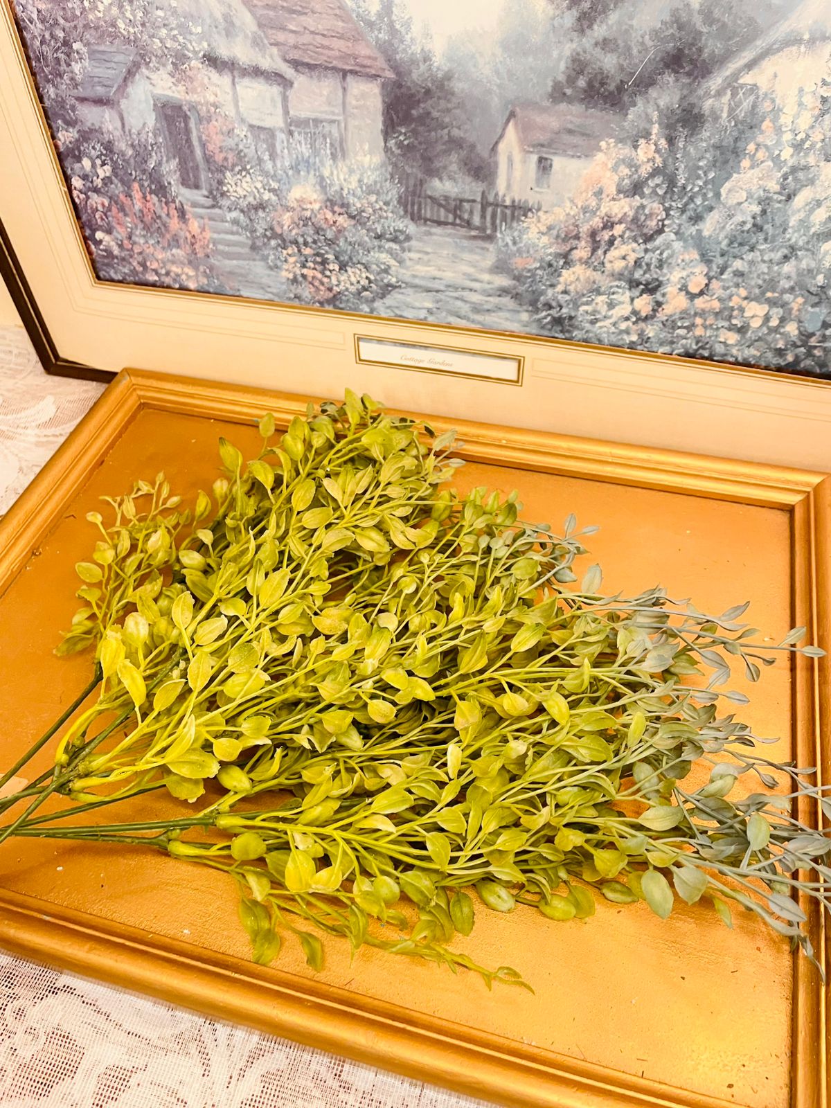 Green Artificial Foliage Fern Spray 20"