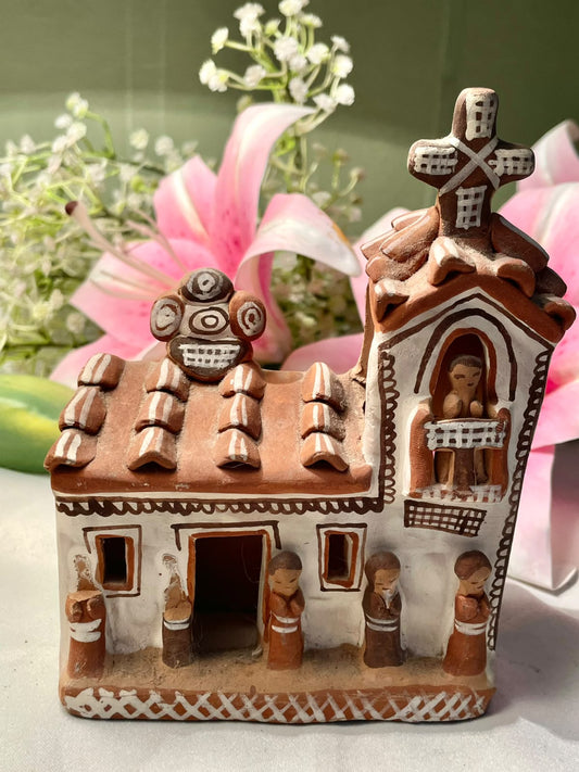 Folk Art Church Decorative Sculpture – 10 cm Wide