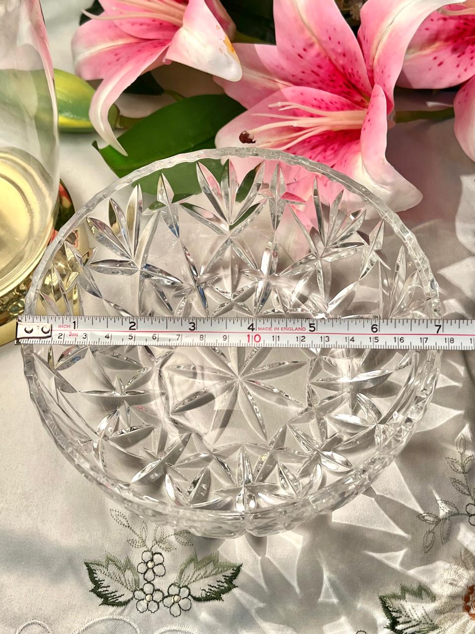Vintage Clear Crystal Star-Cut Large Serving Bowl – Approx. 7 Inch