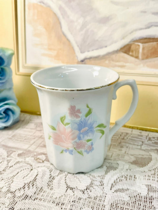 Vintage Pastel Floral Porcelain Mug – Gold Rim Tea Cup