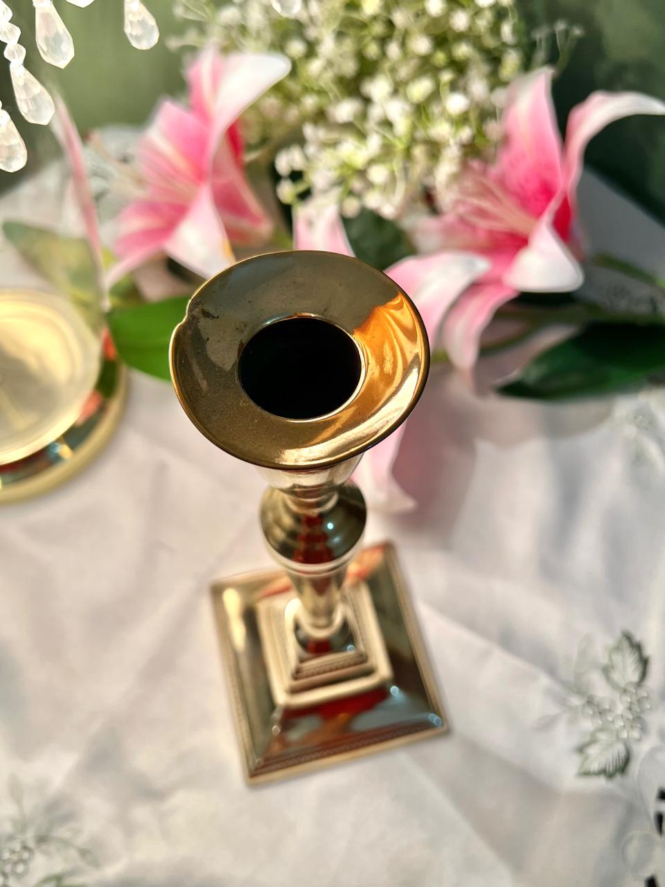 Vintage Brass Candlestick Holder – Tall Square Base Candle Stand – Approx. 24 cm