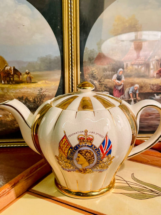 Vintage Queen Elizabeth II Coronation Teapot – Gold Trim – Made in England