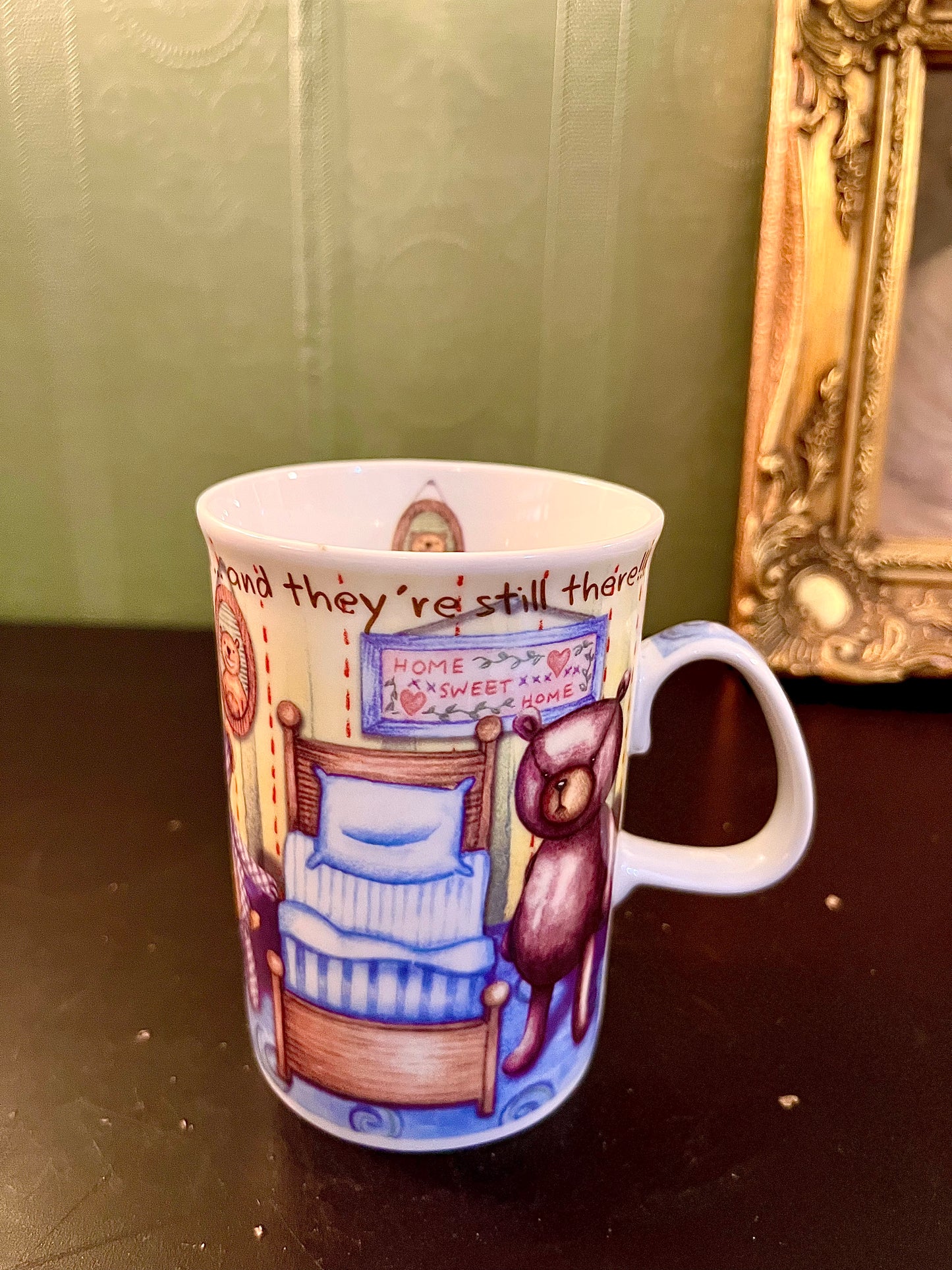 Home Sweet Home Ceramic Mug – Cozy Bedroom Coffee Cup