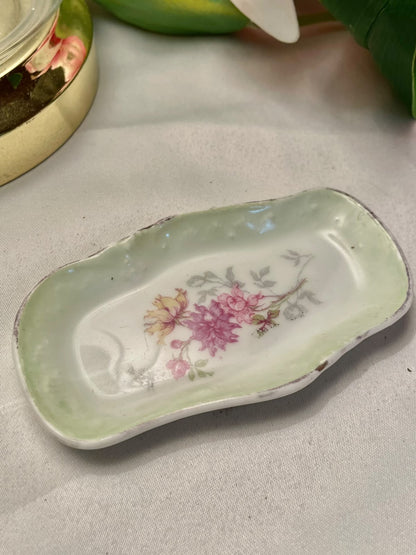Vintage Green Floral Rectangular Dish, 4.25 in