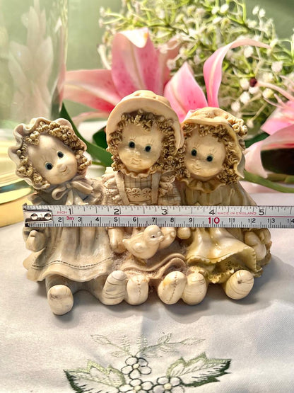 Three Children Figurine with Bird Cream Decor 13cm