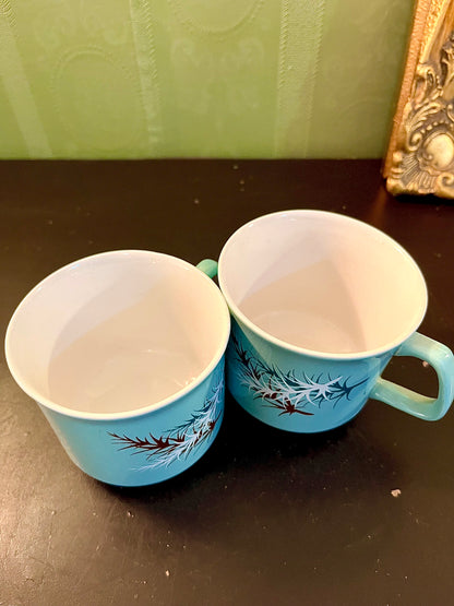 Pair of Blue Vintage Leaf Tea Cups – Retro Ceramic Cups