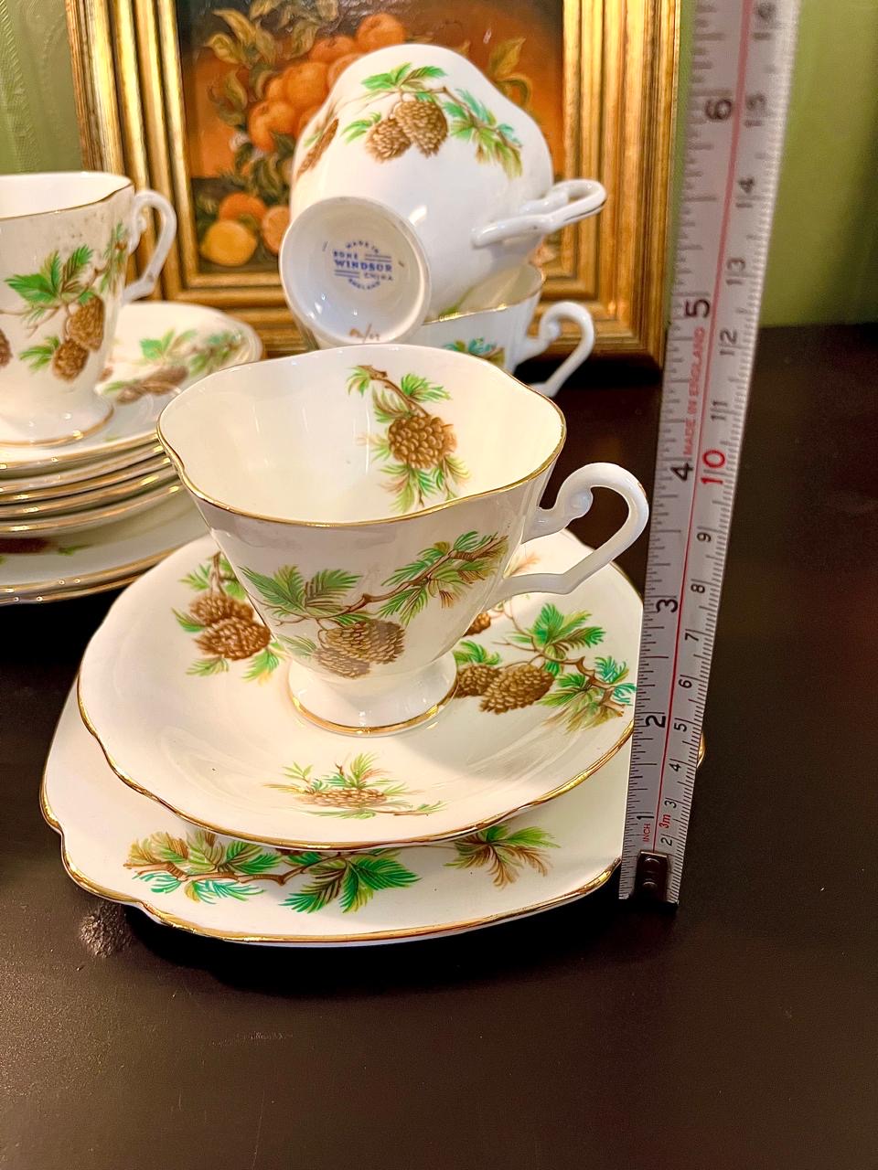 Windsor Fine Bone China Tea Set 13 Pieces Made in England