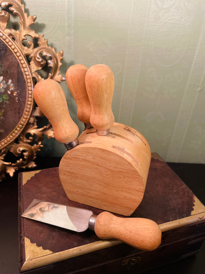 Wooden Cheese Knife Block Set With Four Knives