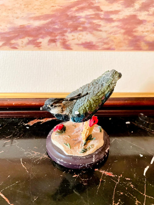 Border Fine Arts figurine, rare bird sculpture Pakistan, hand painted Scottish figurine, vintage bird collectible 1991, fine art resin statue, rare thrift finds, European vintage drop, curated collectible figurine, timeless bird décor, Scottish Border Fine Arts