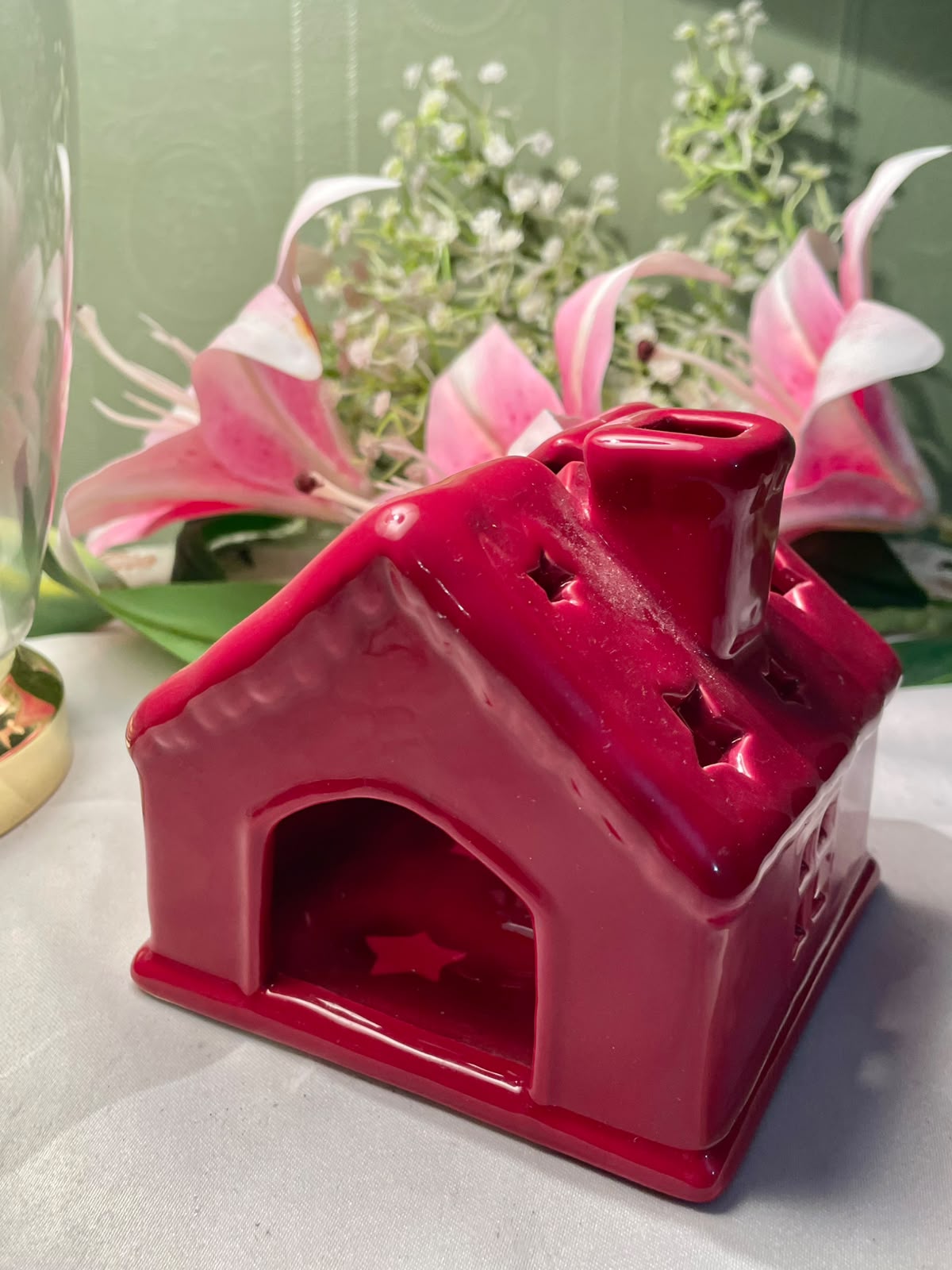Red Ceramic House Ornament Buner 4.5 Inch