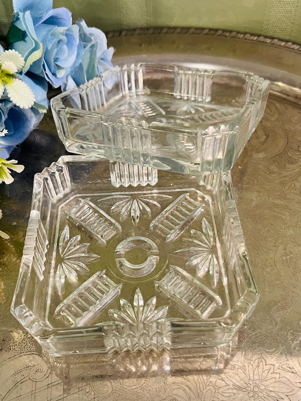Vintage Square Pressed Crystal Dishes Pair – 10 cm Starburst Design