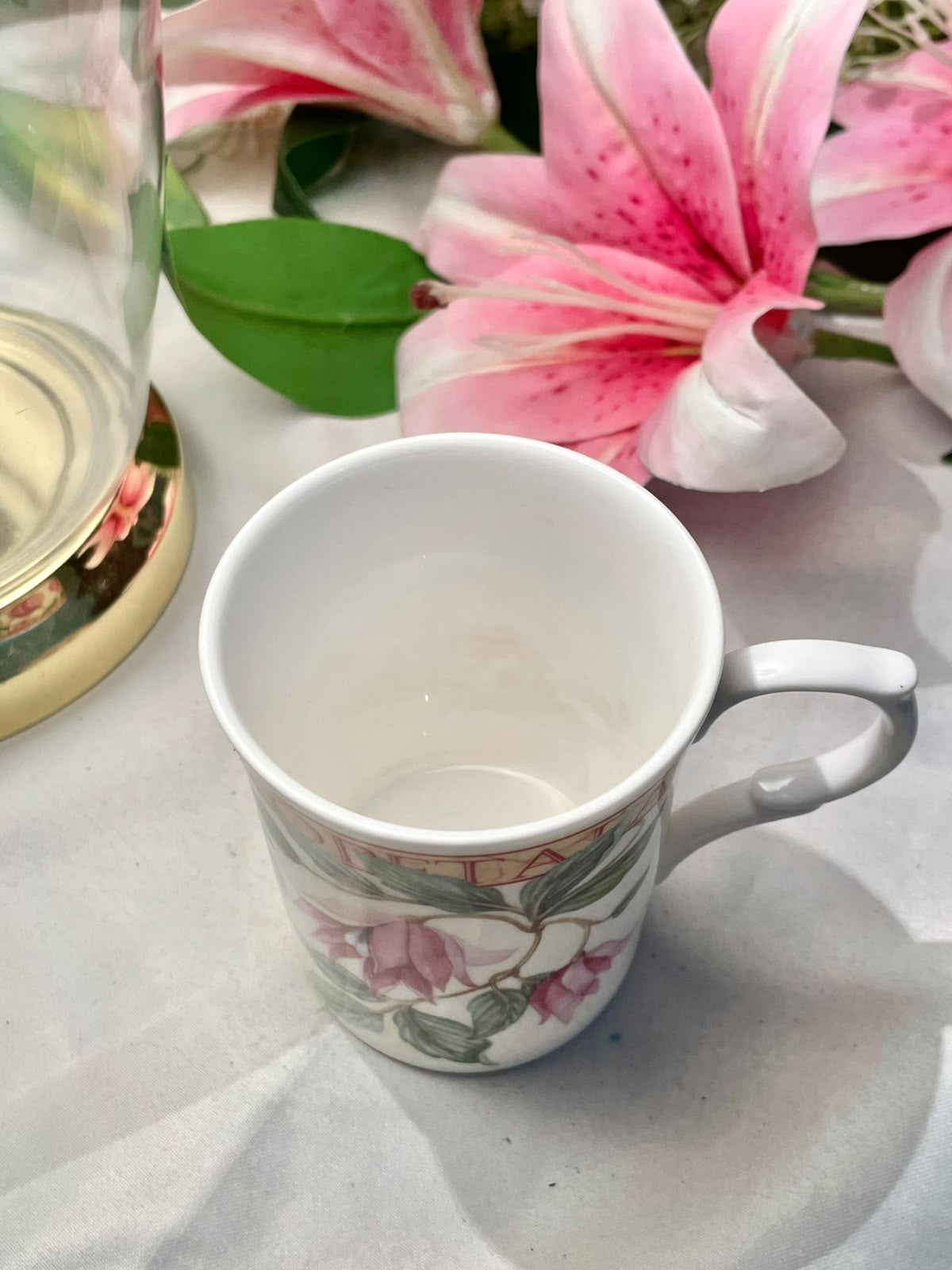Staffordshire Tableware Floral Fine Bone China Mug 10cm - 1 Piece