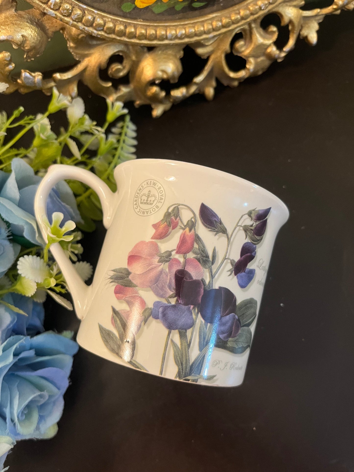 Royal Botanic Gardens Kew Sweet Pea Fine China Mug