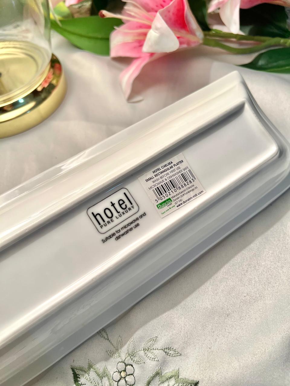 Dunelm Hotel Chelsea White Rectangular Serving Platter – 30 cm Porcelain Plater
