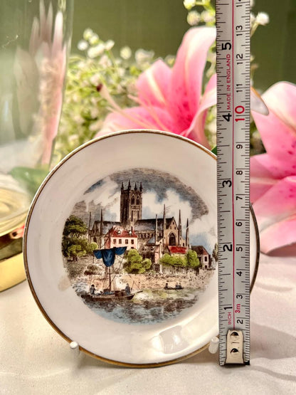 Royal Worcester Fine Bone China Scenic Wall Plate 3.6