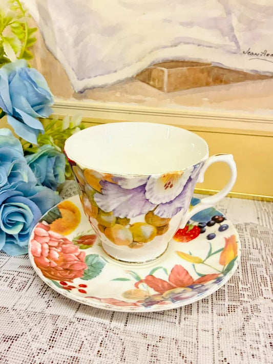 Royal Albert Lorraine Bone China Teacup & Saucer – England