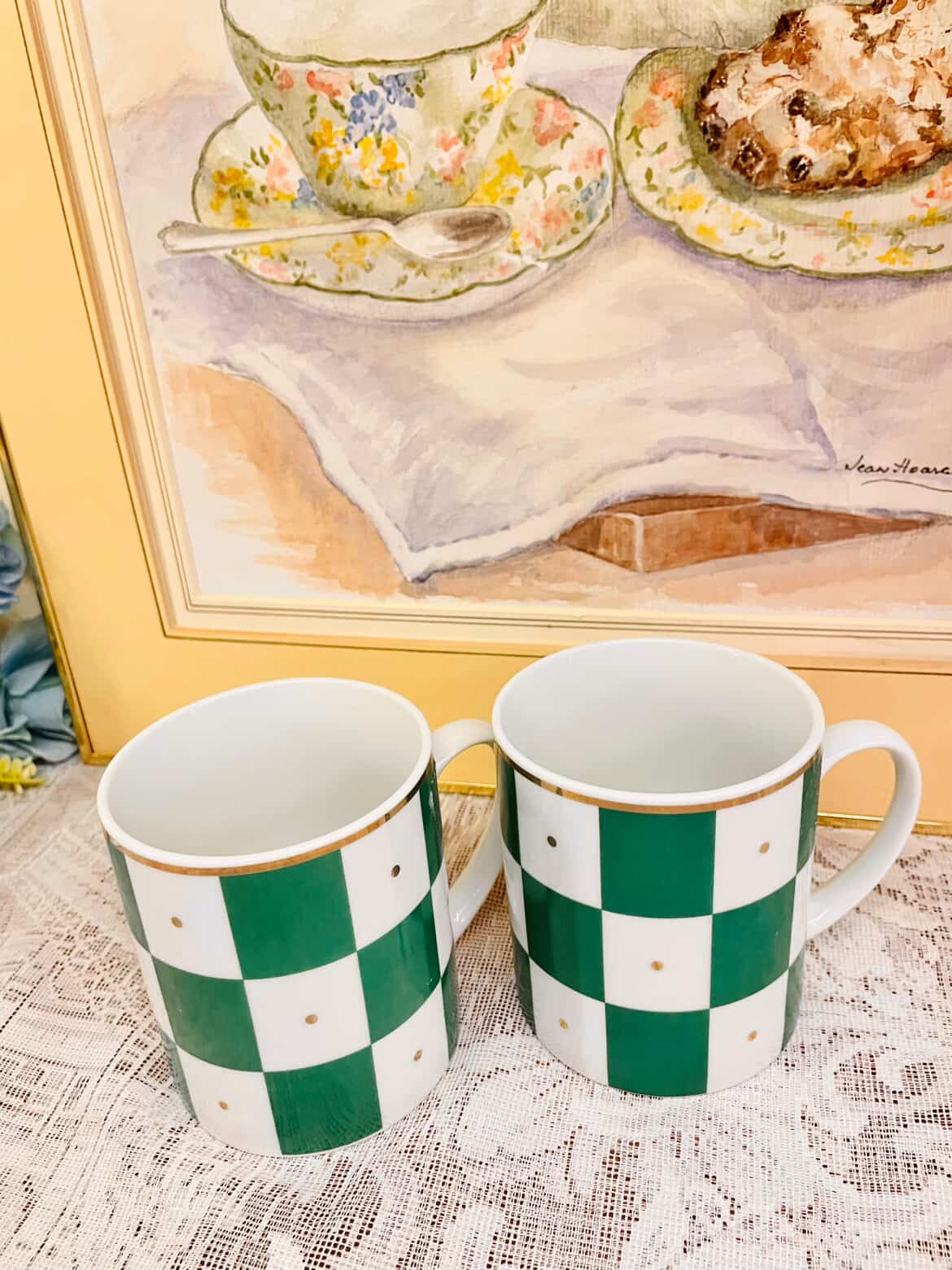 Vintage Green Checkered Porcelain Mug Set – Cottage Style
