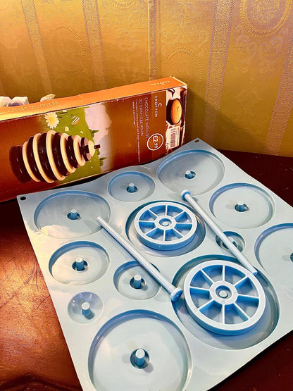 Blue Silicone Cake Pop Mould Set – Round Lollipop Molds