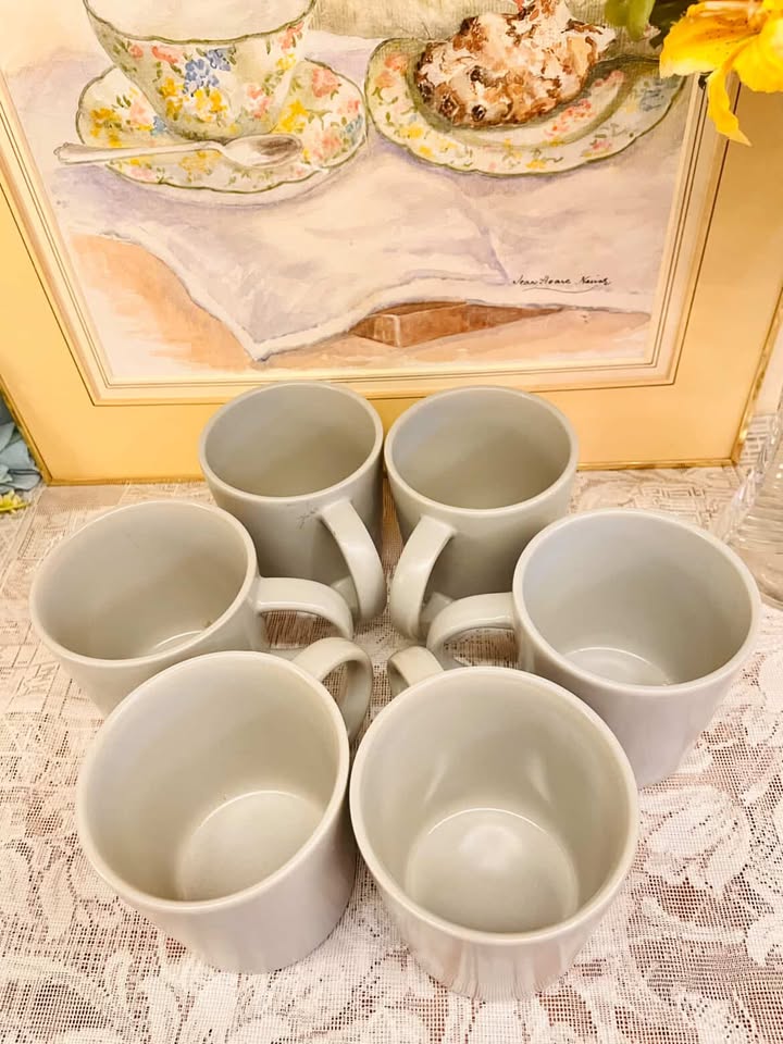 Minimalist Set of 6 Ceramic Mug Set – Modern Coffee Cups