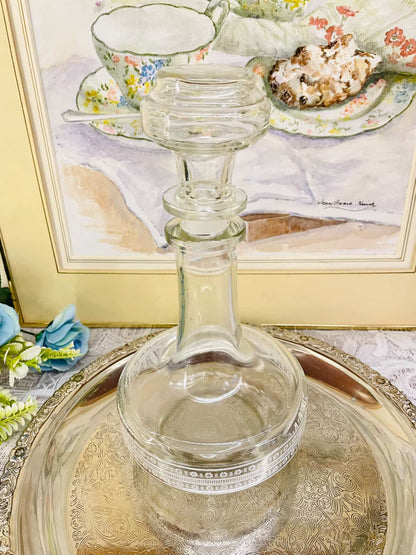 Vintage Etched Glass Decanter – Classic Barware