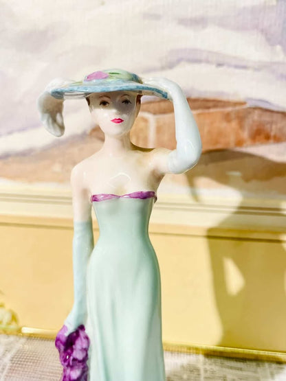 Coalport ‘Anita’ Figurine – Ladies of Fashion, 5 Inch Collectible