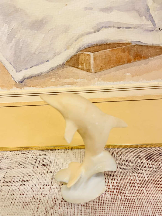 Vintage Dolphin Figurine – Elegant Coastal Home Decor Collectible